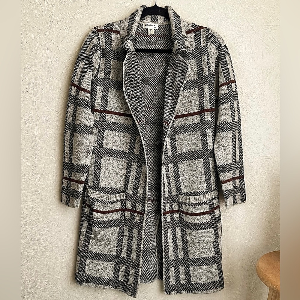 Monteau Off-White Plaid Cardigan